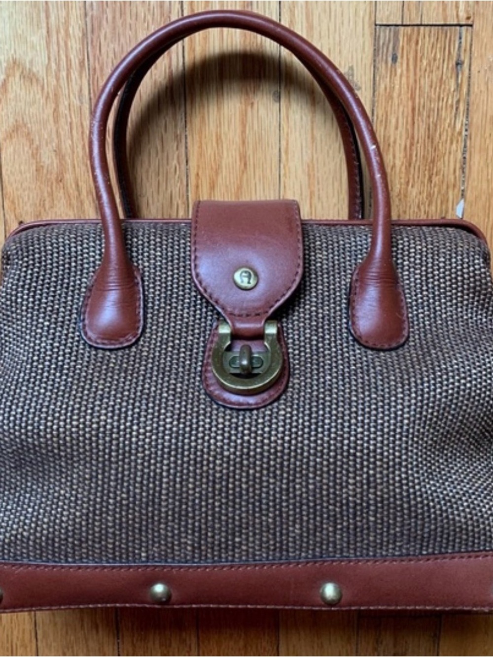 vintage Etienne Aigner burgundy tweed and leather top handle